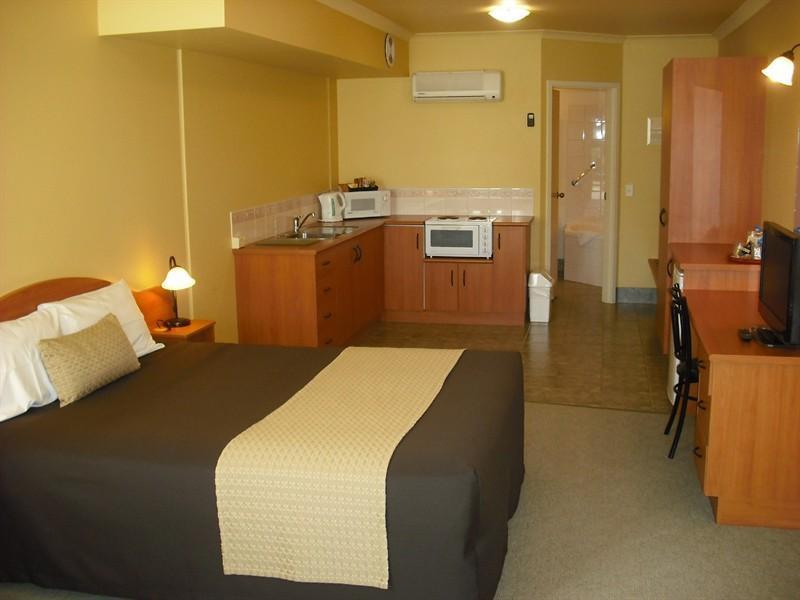 Hopkins House Motel & Apartments Warrnambool Exterior photo