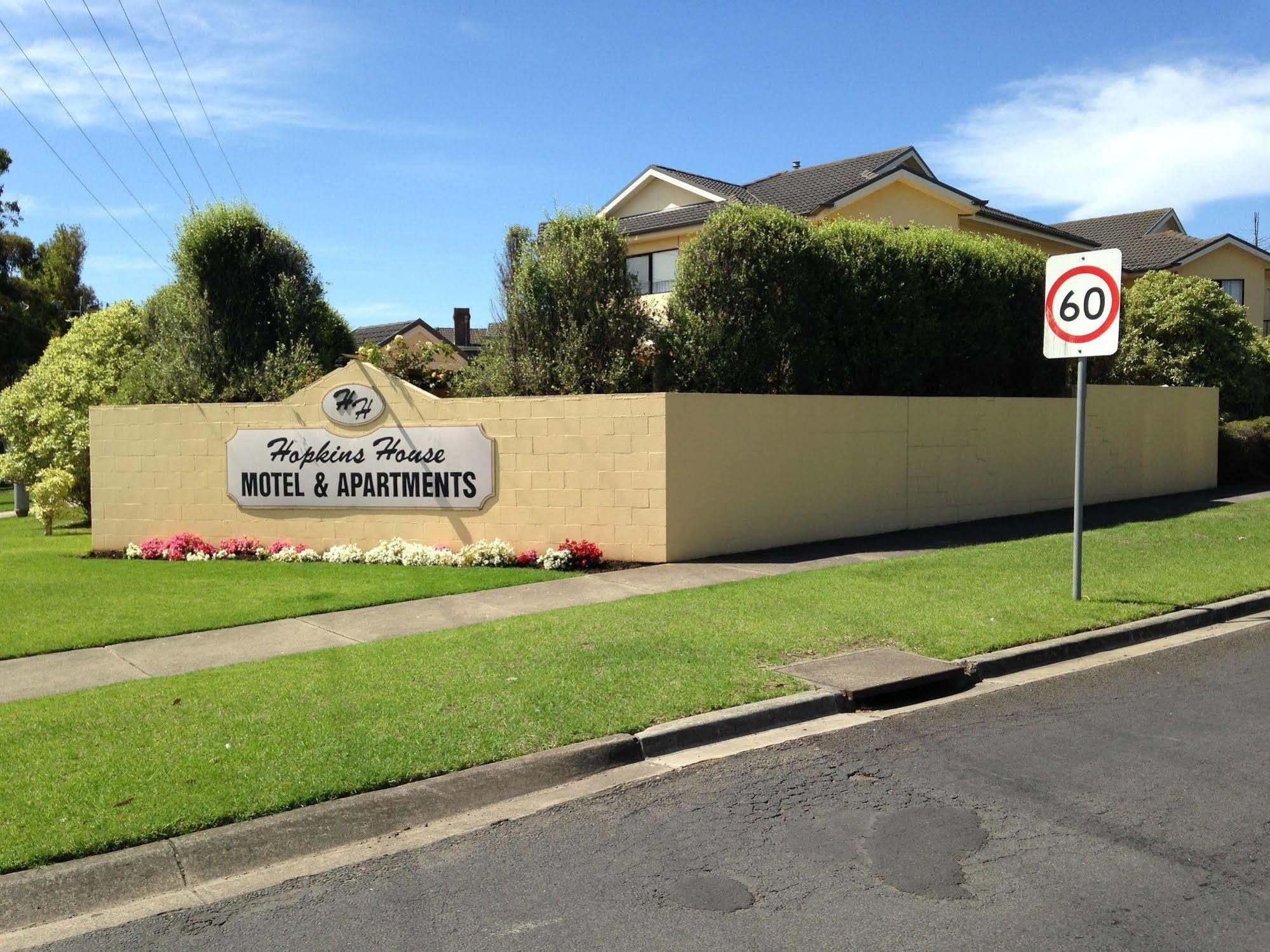 Hopkins House Motel & Apartments Warrnambool Exterior photo